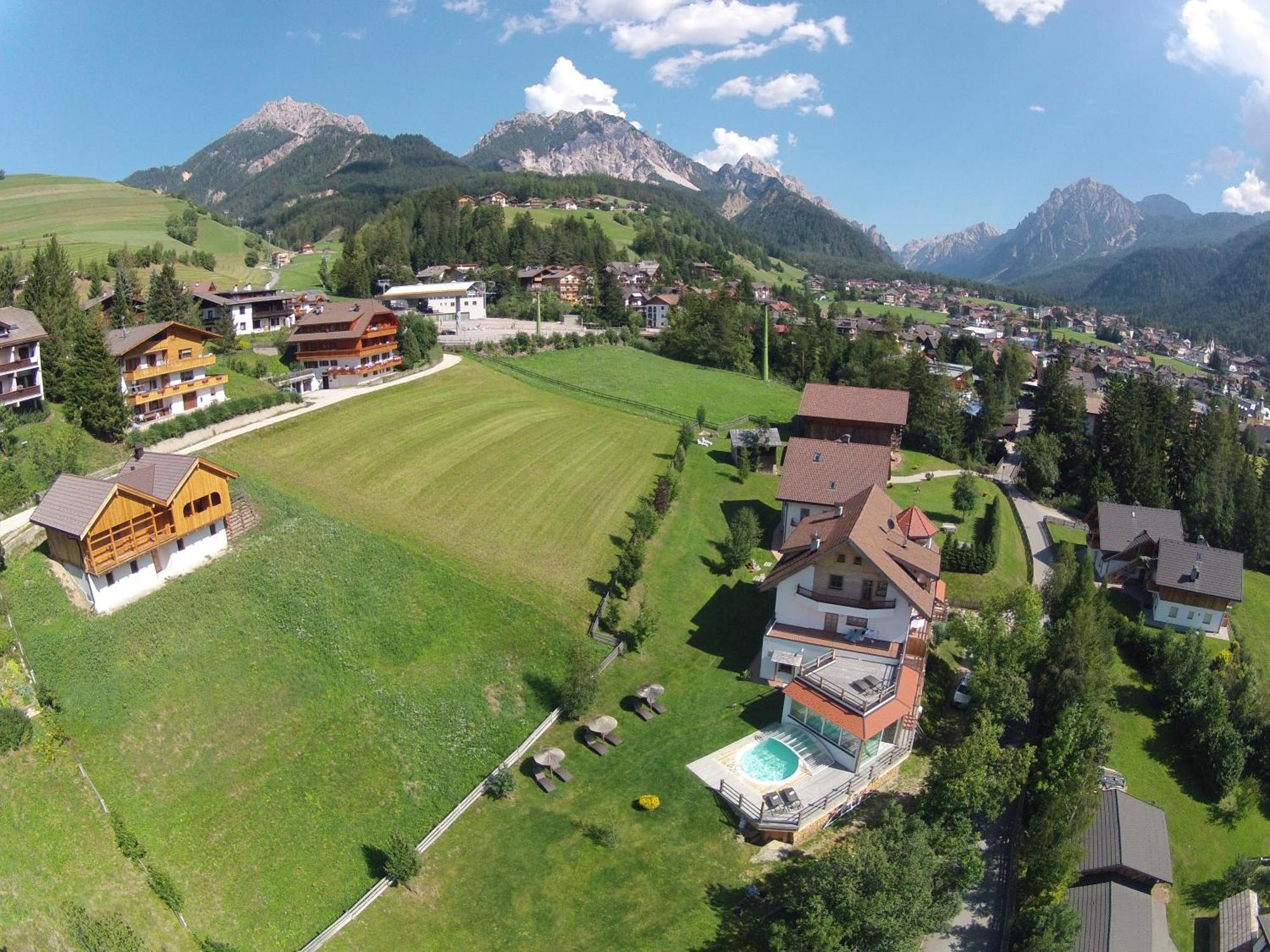 Villa Ortensia San Vigilio Di Marebbe Eksteriør billede